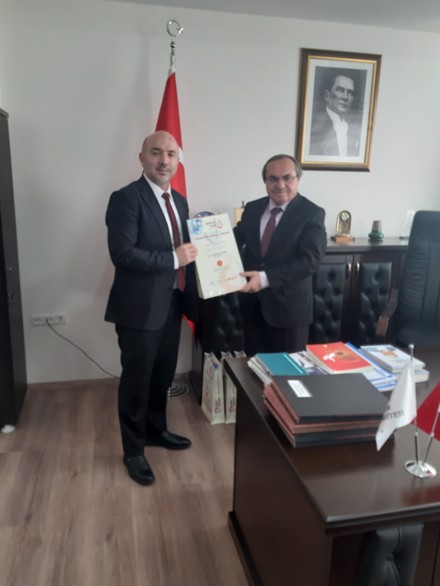 Priştine Üniversitesi İslami İlimler Fakültesi Dekanı Prof. Dr. İslam Hasani fakültemizi ziyaret etti.